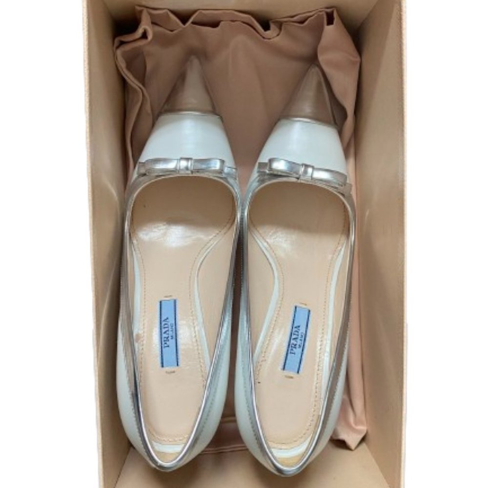 Prada Milano Women's 1I742E Vernice Patent Leather Stiletto Pump Shoe